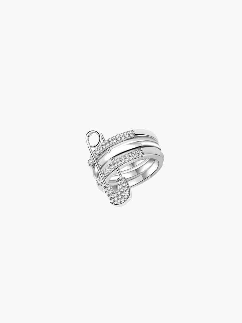 Mónicas ring