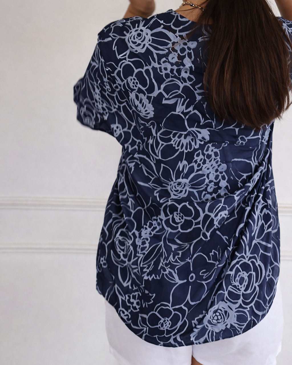 Camila - Elegant bluse med lomme