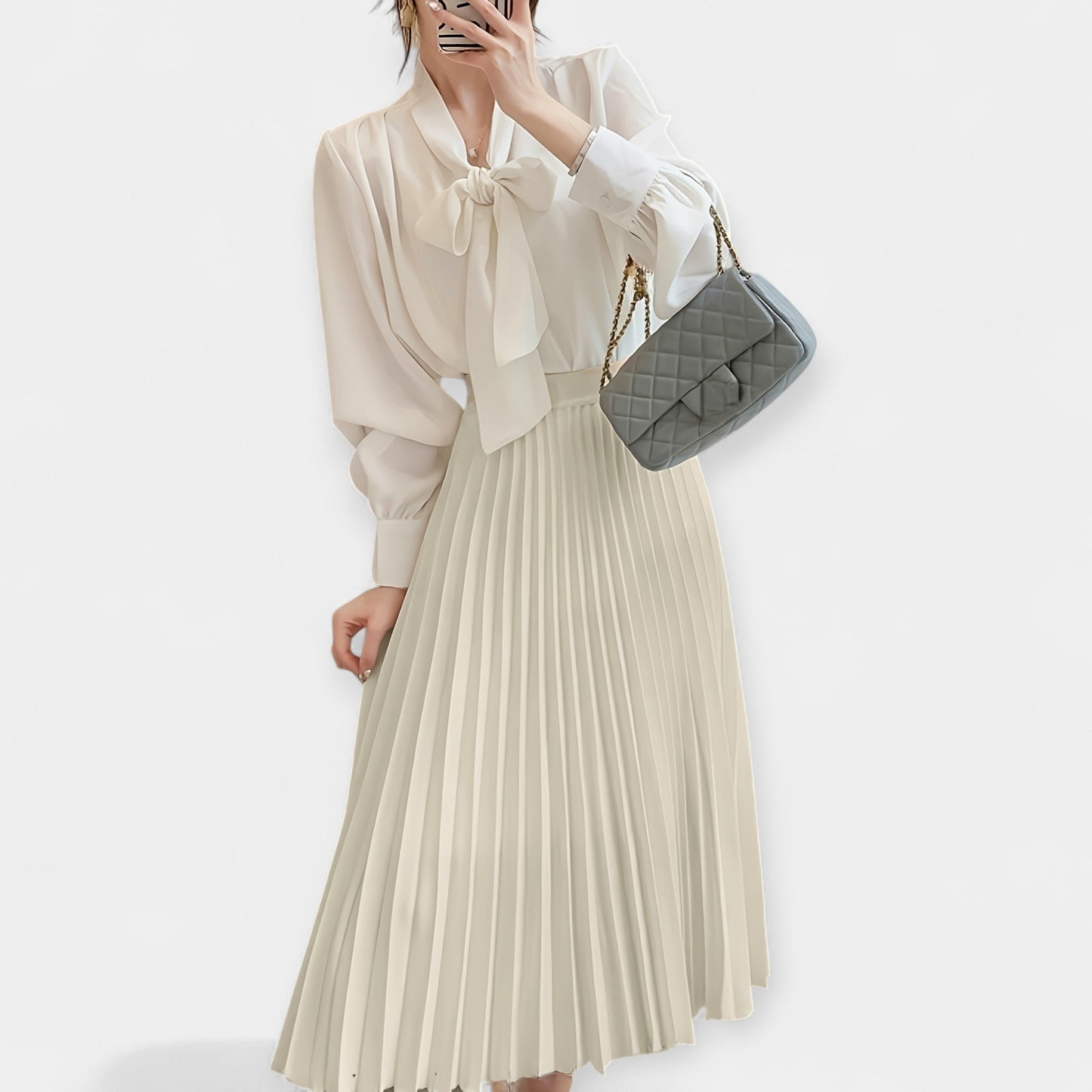 Sandra - Lang Plisseret Satinskirt