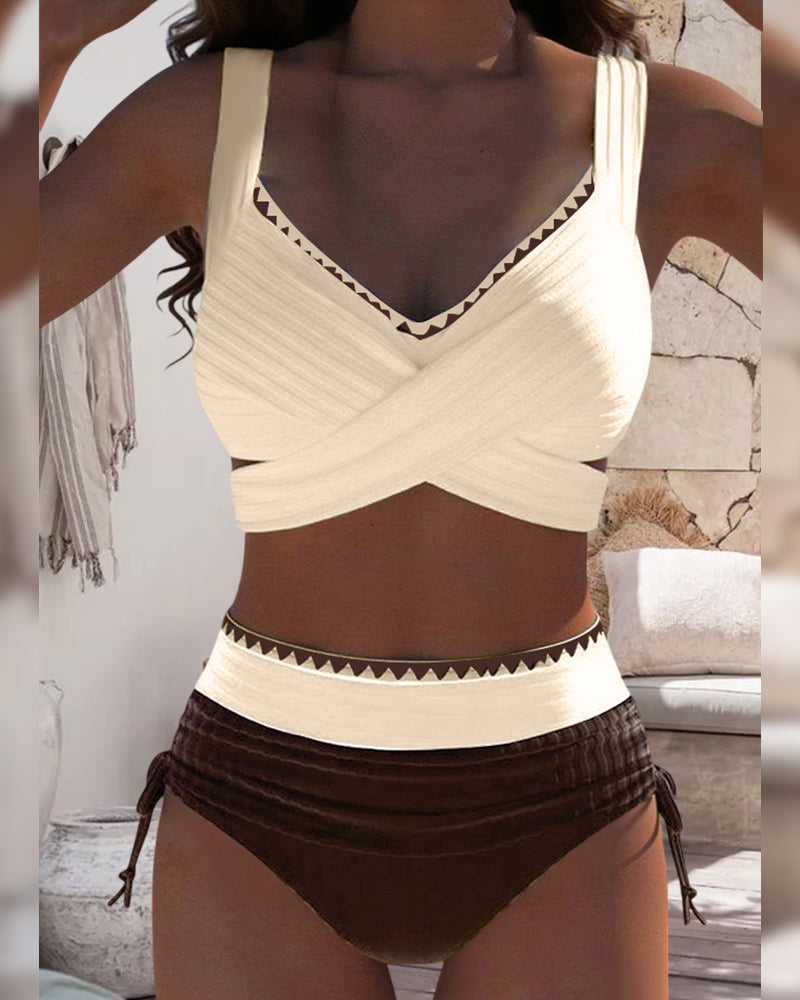 Mónica - Casual Bikini med Kontrastfarve