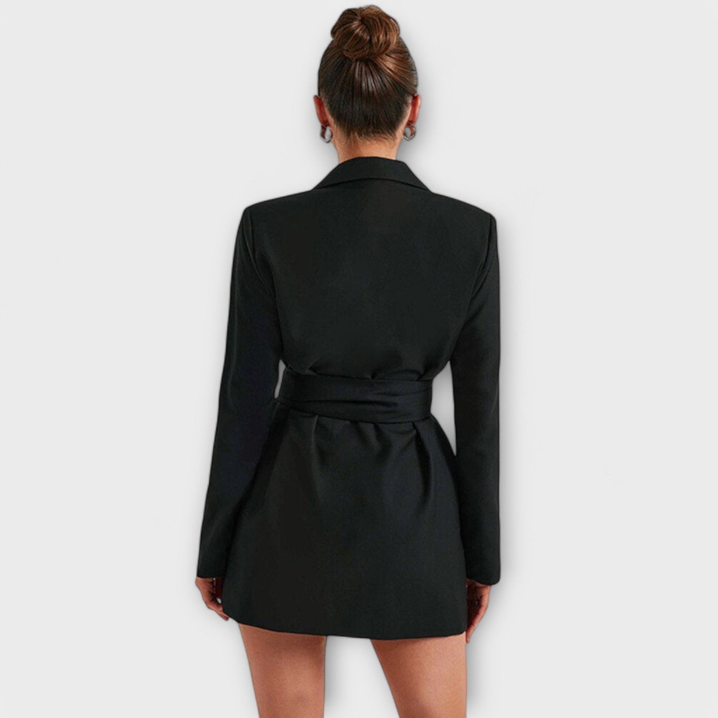 Lola - Kort blazer med V-udskæring