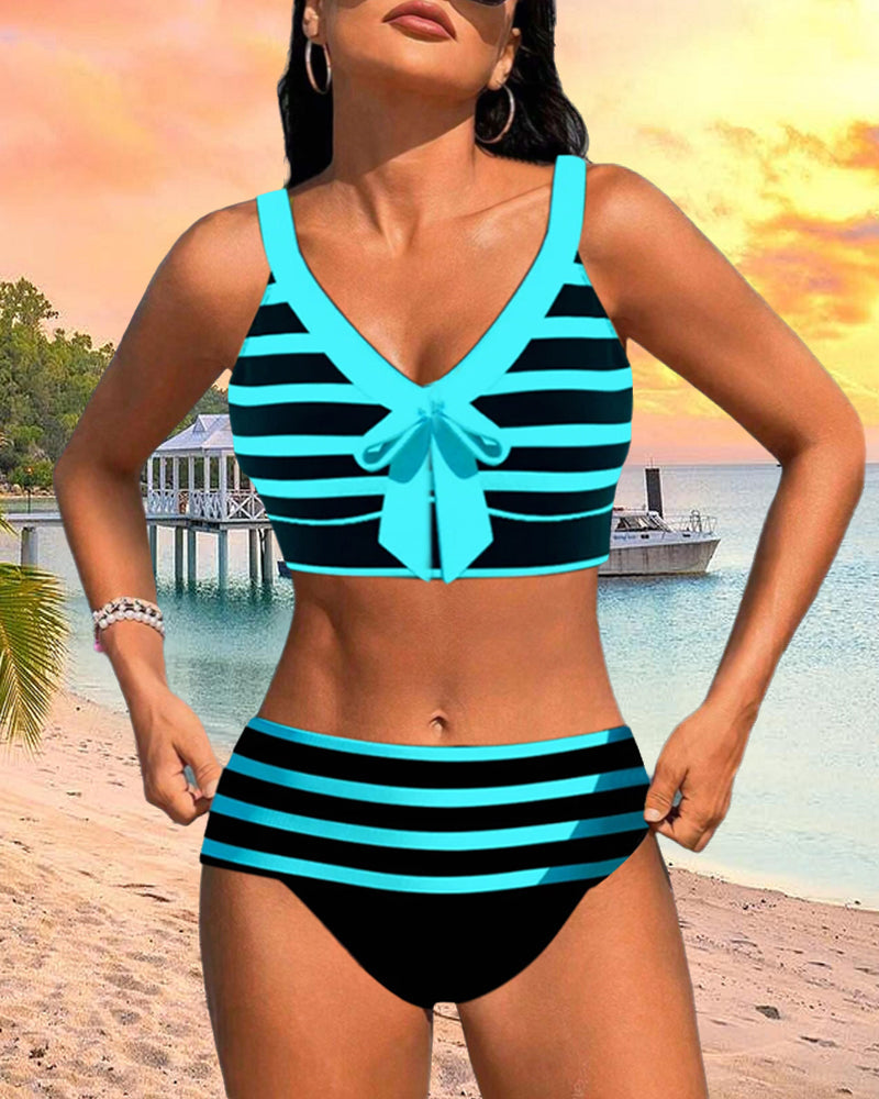 Laura - Stribet Bikini med Høj Talje