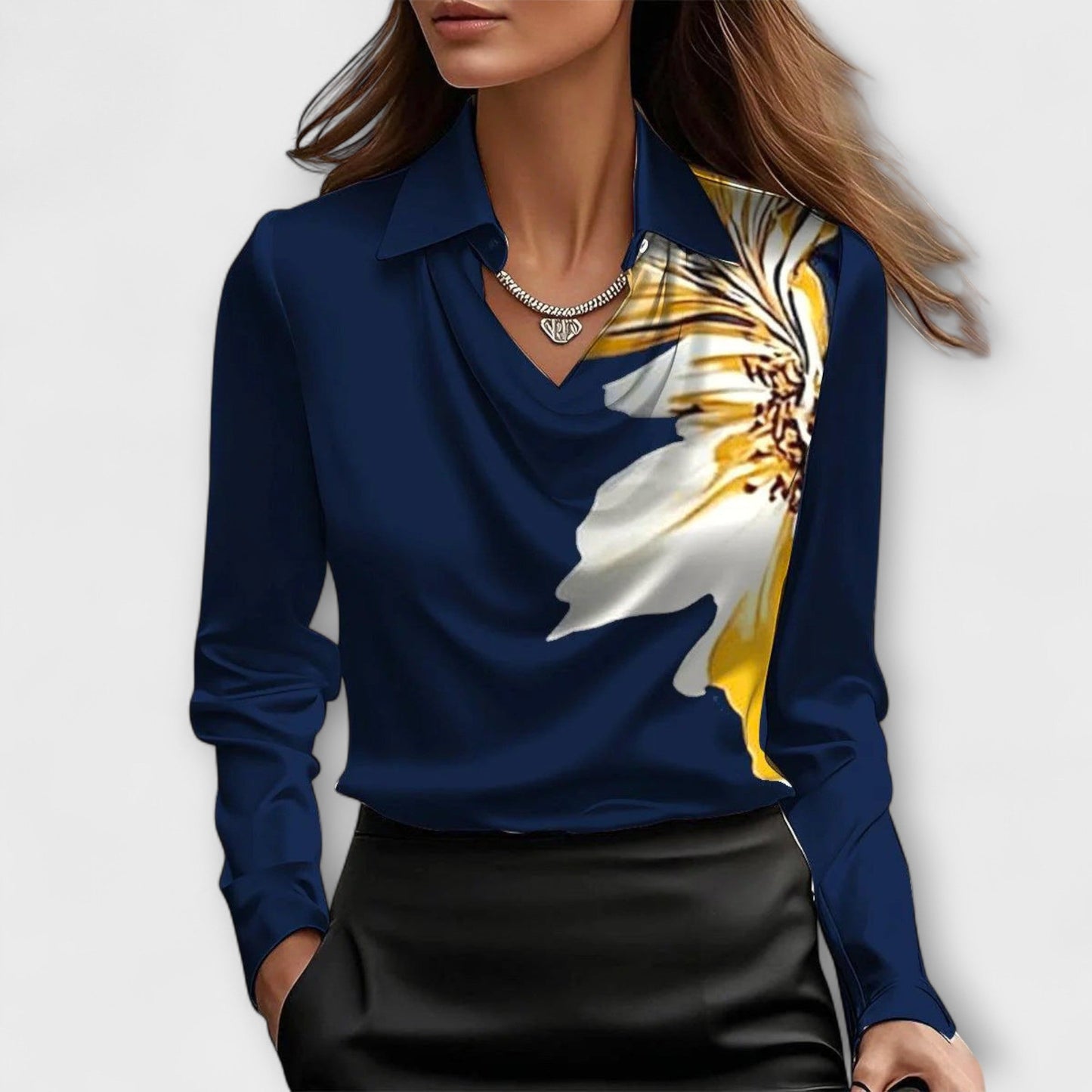 Sofia - Skinnende bluse
