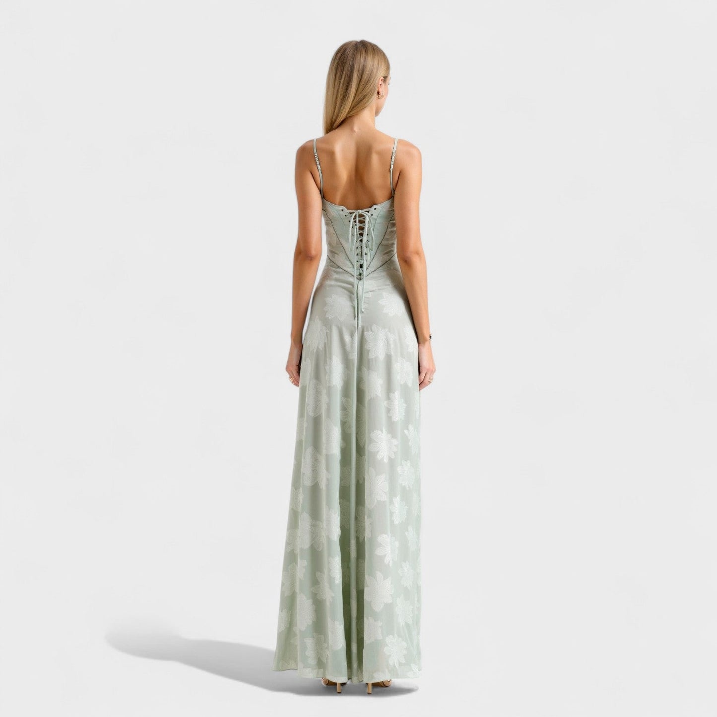 Verona - Maxikjole i blomstret blonde