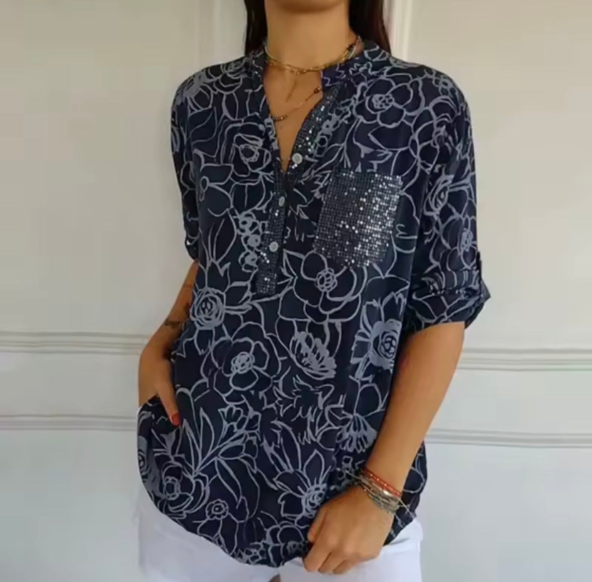 Camila - Elegant bluse med lomme