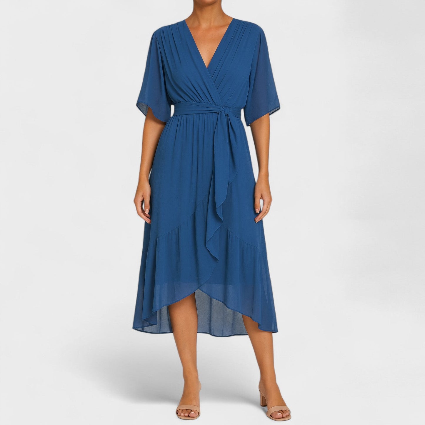 Mónica - Elegant kjole med taljebånd