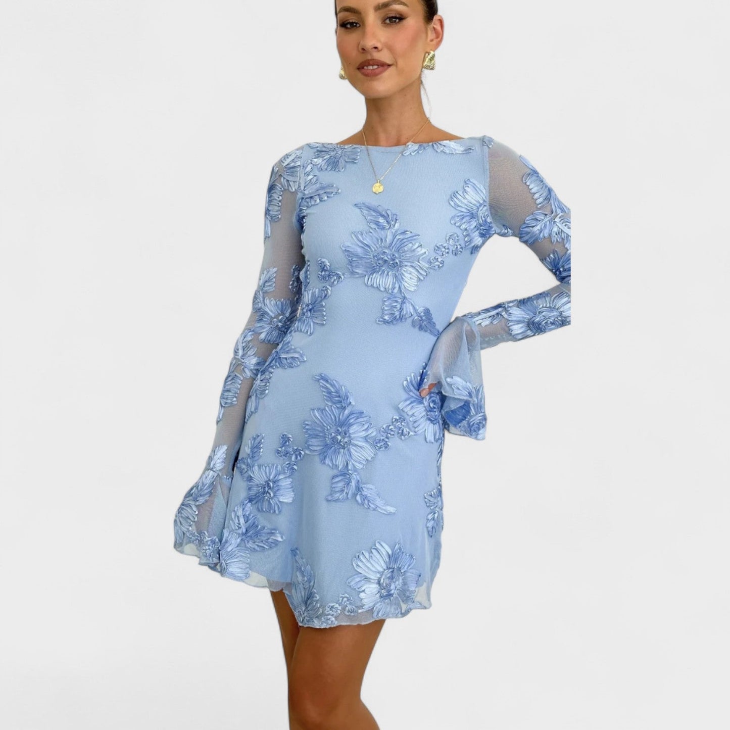 Júlia - Kjole med blomstercharme