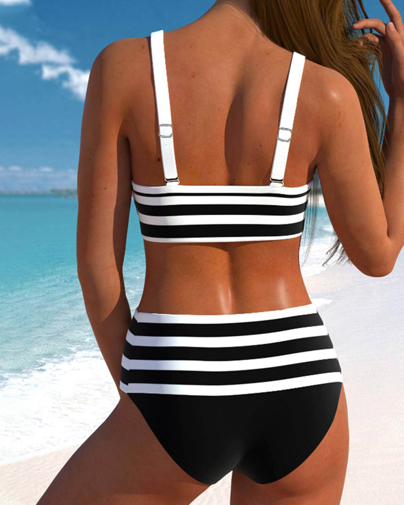 Laura - Stribet Bikini med Høj Talje