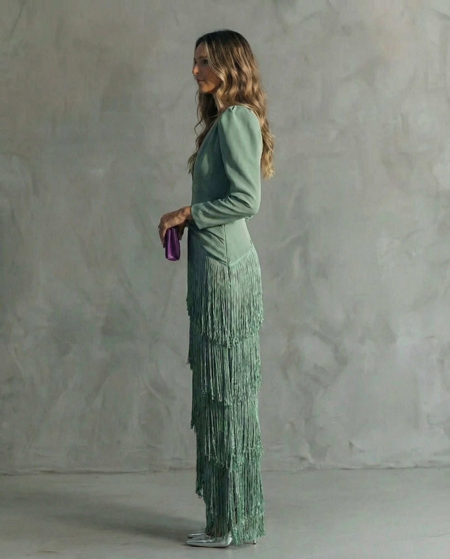 Moana | Vestido elegante com mangas de franjas